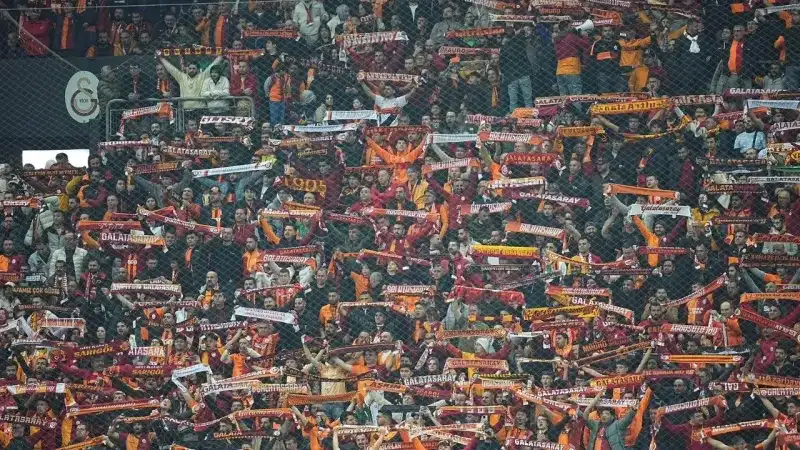 <p>19:15 - Kasımpaşa - Konyaspor</p>
<p>21:45 - Fenerbahçe - Adana Demirspor</p>
<p>21:45 - Antalyaspor - Göztepe</p>