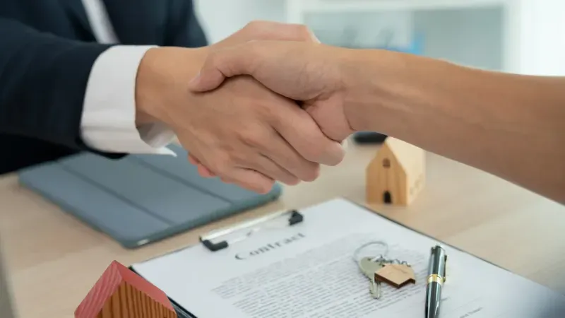 <p>"Özel sigortalarım" hizmeti, kademeli olarak geliştirilecek. Kullanıcılar, tüm sigorta poliçe bilgilerine tek bir noktadan ulaşabilecek ve işlemlerini e-Devlet üzerinden gerçekleştirebilecekler.</p>