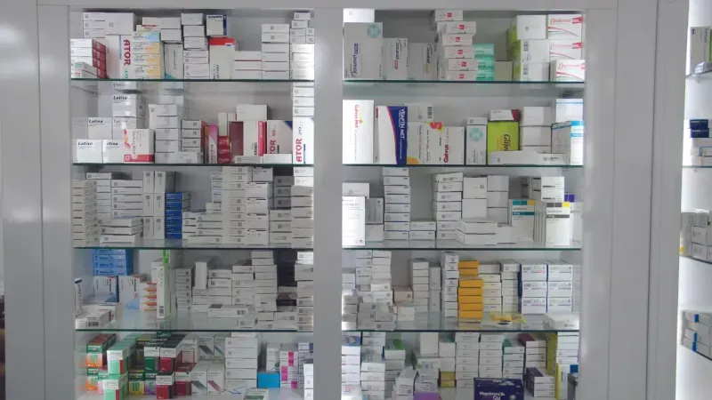 <p>Merkez / Yeşilyurt 04223221868</p>
<p>Çevreyolu, Yeni Devlet Hastanesi Karşısı, Merkez / Malatya</p>
<p>24 saat açık!</p>