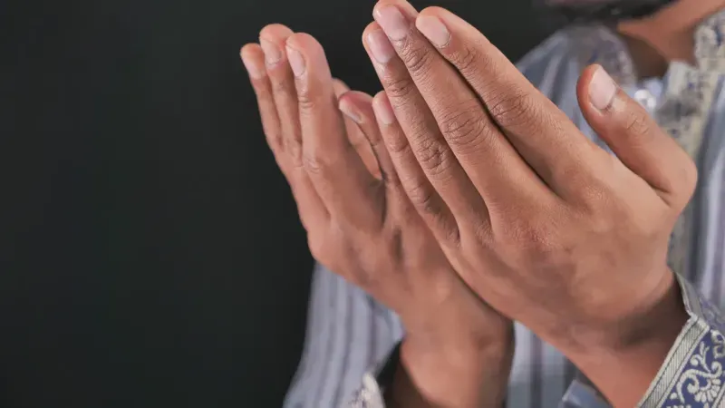 <p>İmsak Saati: 05:03,</p>
<p>Güneş Vakti: 06.24,</p>
<p>Öğle Ezanı: 12.19,</p>
<p>İkindi Ezanı: 15.30,</p>
<p>Akşam Ezanı: 18.04,</p>
<p>Yatsı Ezanı: 19.19.</p>