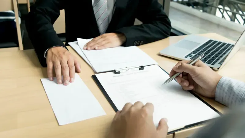 <p>Tıp Fakültesi ve Diş Hekimliği Fakültesi'ne başvuracak adayların, belirtilen özel şartları sağlamaları ve eğitim-tecrübe durumlarını belgelendirmeleri gerekmekte.</p>
<div id="CB193EC9_444B_4F7F_AE98_903CD316B4E1"></div>