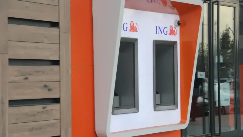 <p>İlk kez ING kredi kartı başvurusu yapan müşteriler, ilk yıl kart ücreti ödemeyecek ve 25 bin TL’ye kadar faizsiz Taksitli Nakit Avans kullanma fırsatına sahip olacaklar. Ayrıca, 2 bin TL bonus kazanma imkanı da sunuluyor.</p>
<p>Promosyon fırsatları ve kampanya detayları hakkında daha fazla bilgi, ING'nin web sitesinden veya şubelerinden alınabilir.</p>