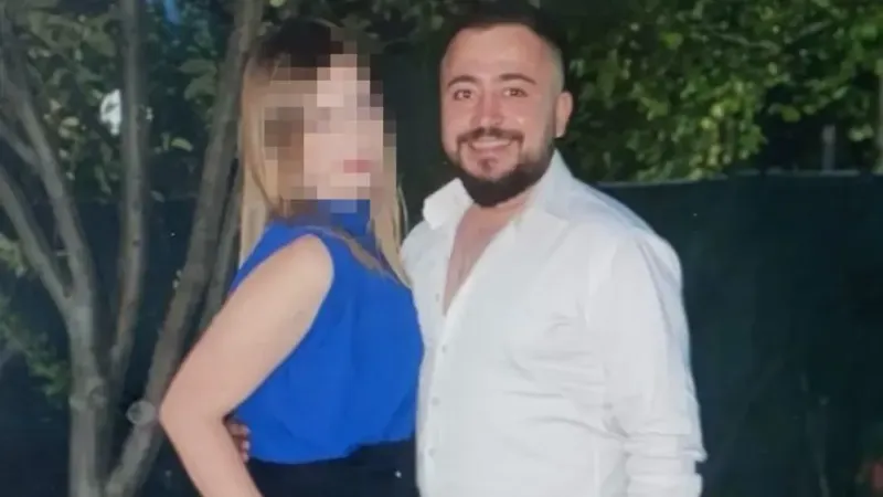 <p>Malatya’da bir kadın, tartıştığı 29 yaşındaki kocasını sırtından bıçaklayarak öldürdü. TOKİ konutlarında ikamet eden Tolunay Şimşek (29) ile eşi E.Ş. (29) arasında ailevi bir konu nedeniyle tartışma çıktı. Tartışmanın kavgaya dönüştüğü olayda E.Ş., kocası Tolunay Şimşek’i bıçakla sırtından yaraladı. Komşuların ihbarı üzerine bölgeye polis ile sağlık ekipleri sevk edildi. Malatya Eğitim ve Araştırma Hastanesi’ne kaldırılan Tolunay Şimşek kurtarılamayarak hayatını kaybetti. </p>