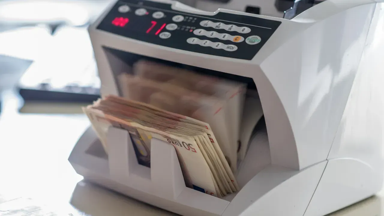 BİM’de para sayma makinesi kampanyası! 7 Kasım 2025 BİM aktüel ürünleri