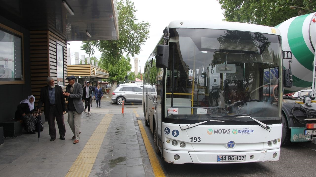 23 Nisan’da toplu ulaşım ücretsiz mi? Malatya’da otobüsler bedava mı?