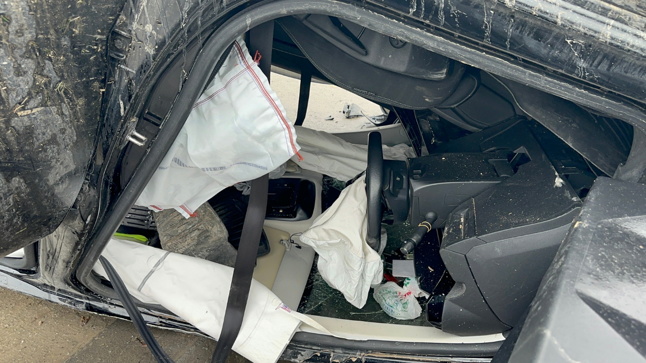 Hurdaya Dönen Araçlarda Mucize Kurtuluş 5 Kişi Sağ Çıktı (2) Malatyahaber