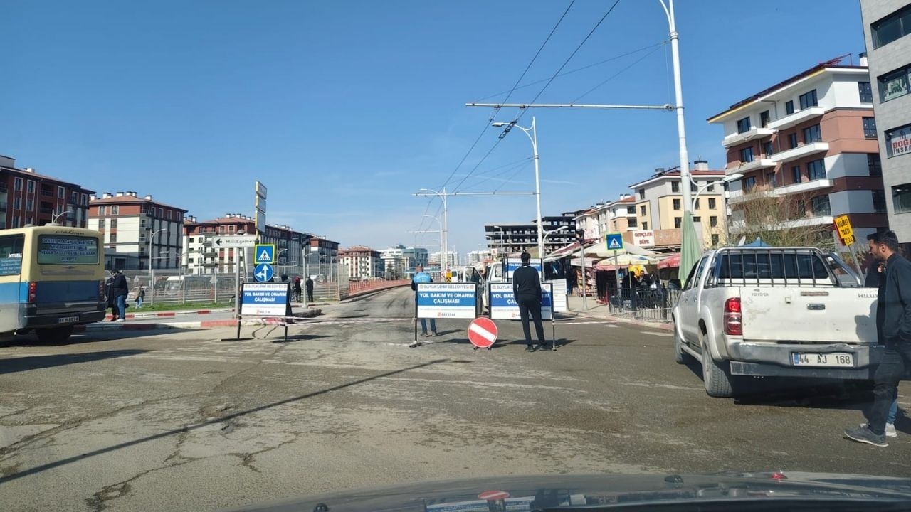 Malatya Çevre Yolu Caddesi trafiğe geçici olarak kapatıldı