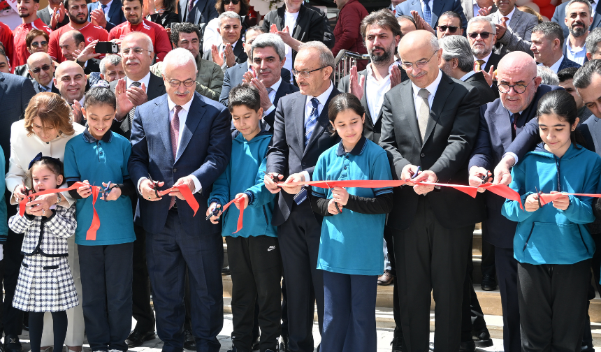 Malatya Emin Ellerde! Başkan Sami Er’den Şehri Heyecanlandıran Çıkış (5)