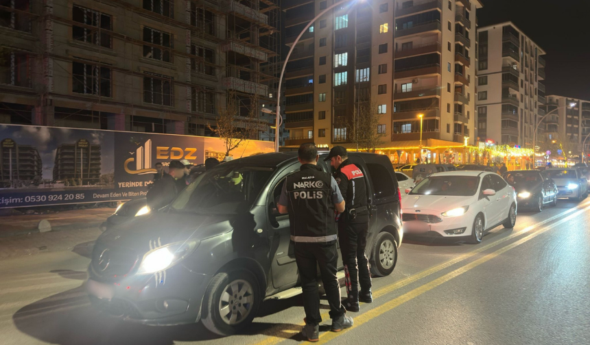 Malatya’da Gece Operasyonu! 215 Şahıs Sorgulandı (2)