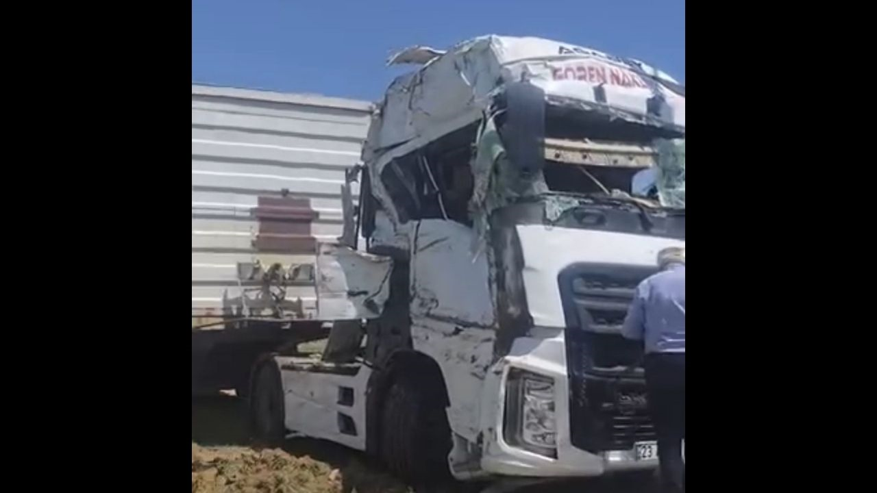 Malatya’da Katliam Gibi Kaza! 80 Tanesi Telef Oldu (1) Malatyahaber