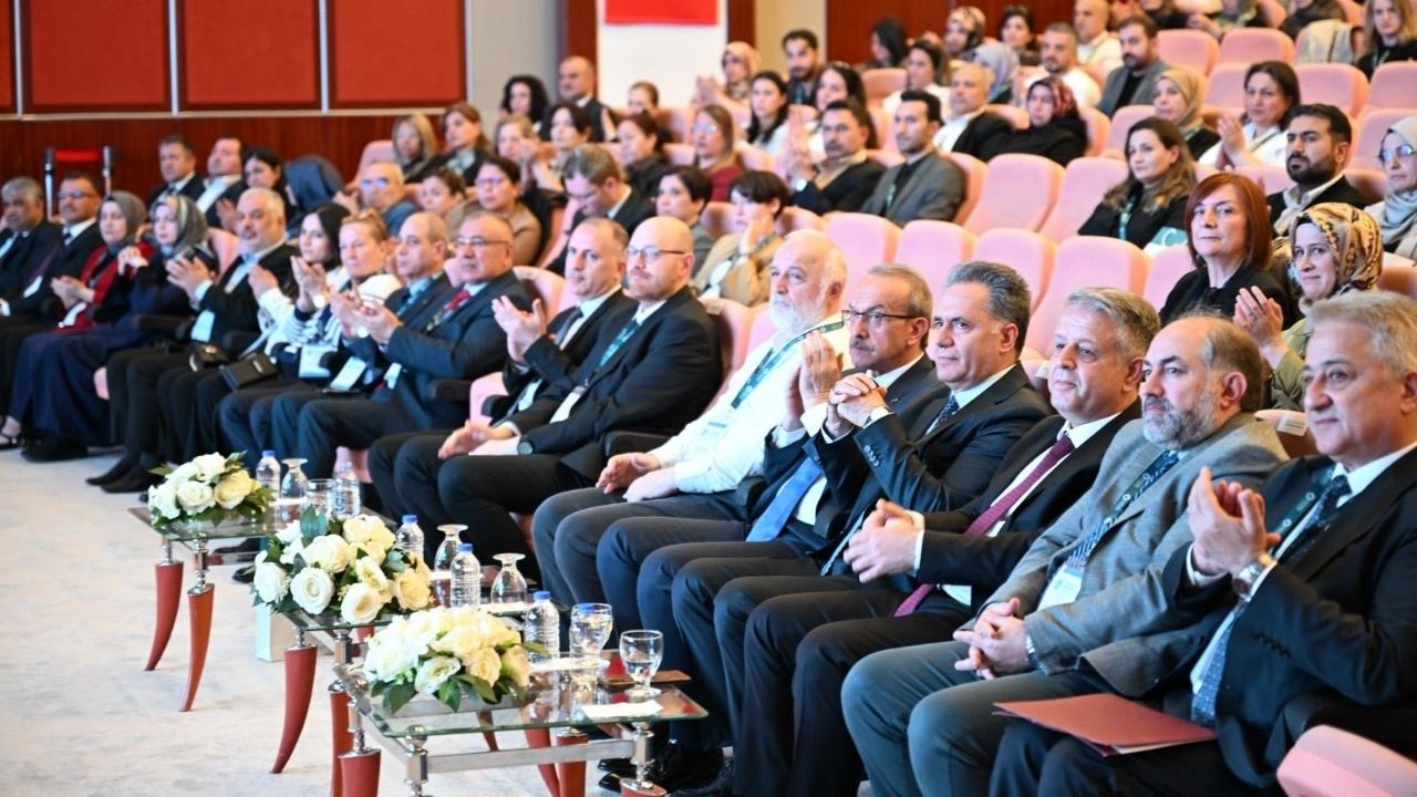 Malatya’daki Zirveden Uyarı! Vali Yavuz Kritik Eksikleri Tek Tek Sıraladı (3) Malatyahaber