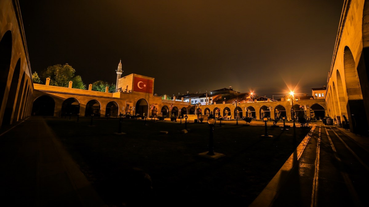 Malatya’nın Tarihi Kapısında Kilitler Açılıyor Kervansaray Için Tarih Verildi! (1) Malatyahaber