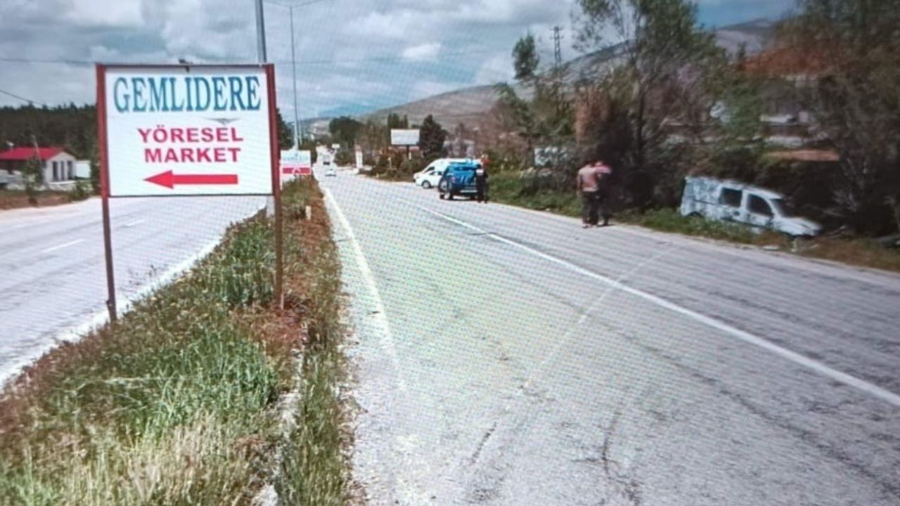 Doğanşehir’de Kaza 18 Yaşındaki Yolcu Yaralandı (2) Malatyahaber