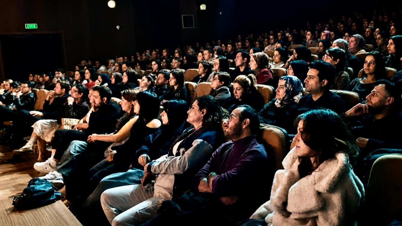 Dünyaca Ünlü “Simyacı” Malatya’yı Büyüledi (1) Malatyahaber