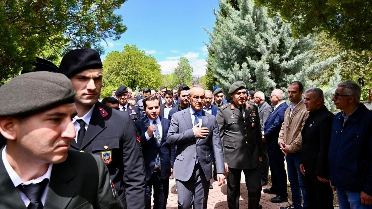 Erhaç’a 3 Kilometre Kala Düşen Kara Haber 25 Yıl Geçti, Malatya Unutmadı! (4) Malatyahaber