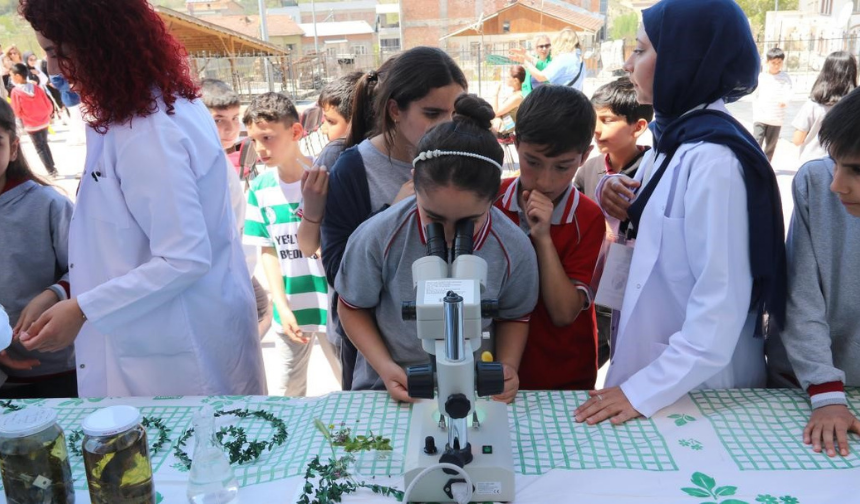 Gündüzbey’de Bilim Şenliği Öğrenciler Bilimi Deneyerek Keşfetti (2) Malatyahaber