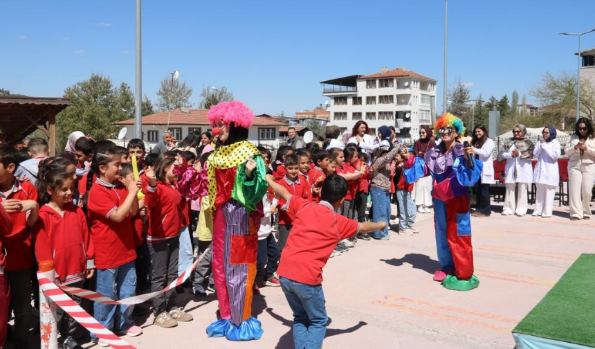 Gündüzbey’de Bilim Şenliği Öğrenciler Bilimi Deneyerek Keşfetti (3) Malatyahaber