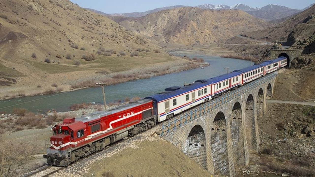 Malatya Garı’na Haftada 5 Gün Uğrayan Masal! 26 Saatlik Nostalji (3) Malatyahaber