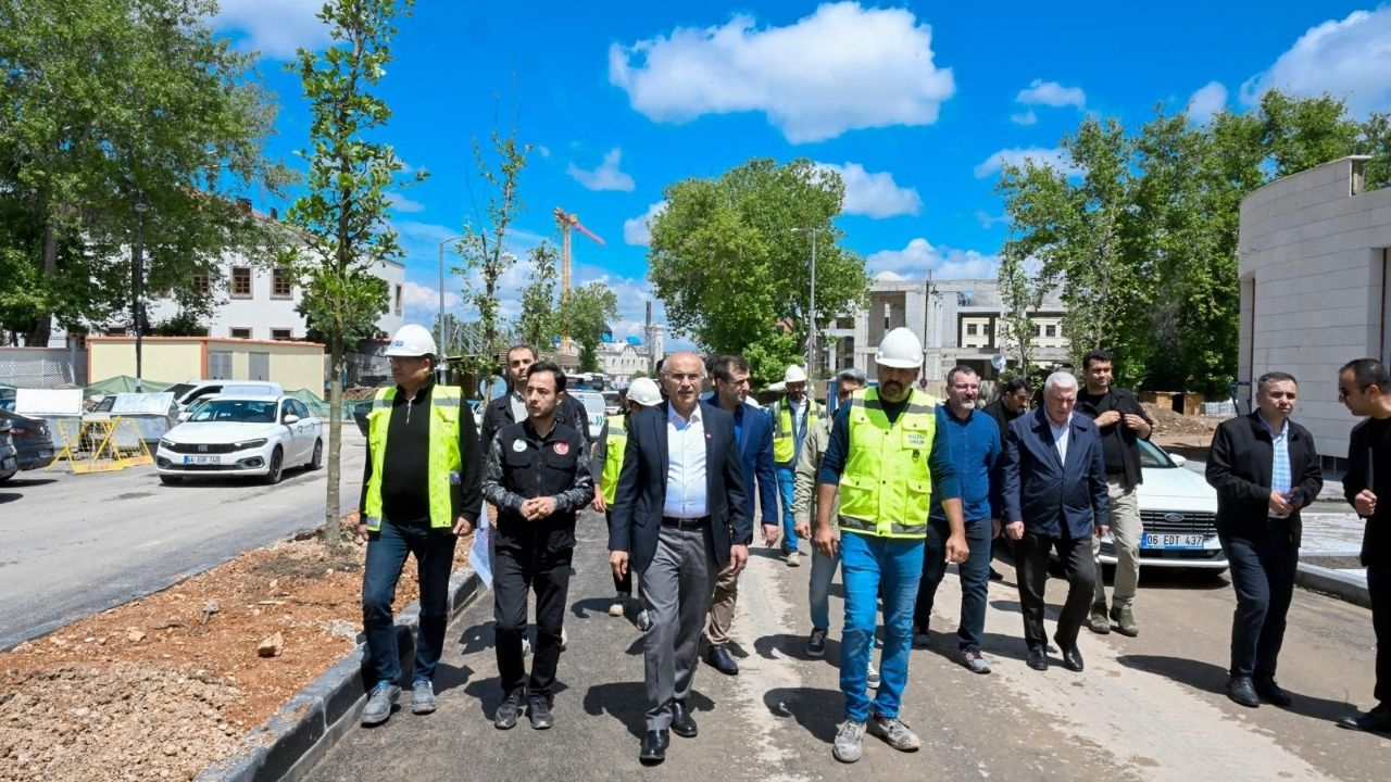 Malatya Trafiğine Bayram Nefesi Fuzuli Caddesi Trafiğe Açıldı (2) Malatyahaber