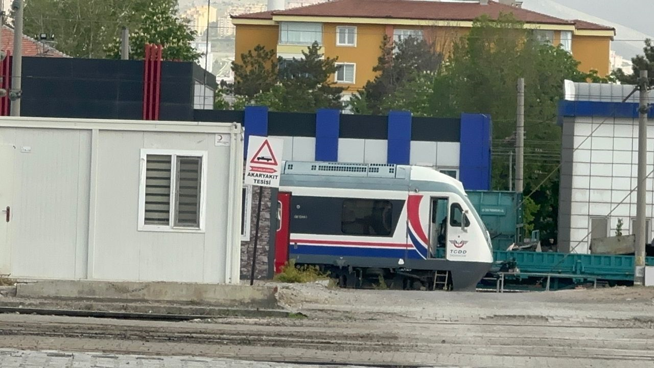 Malatya’da feci kaza! Demiryolu işçisi iki vagon arasında kaldı
