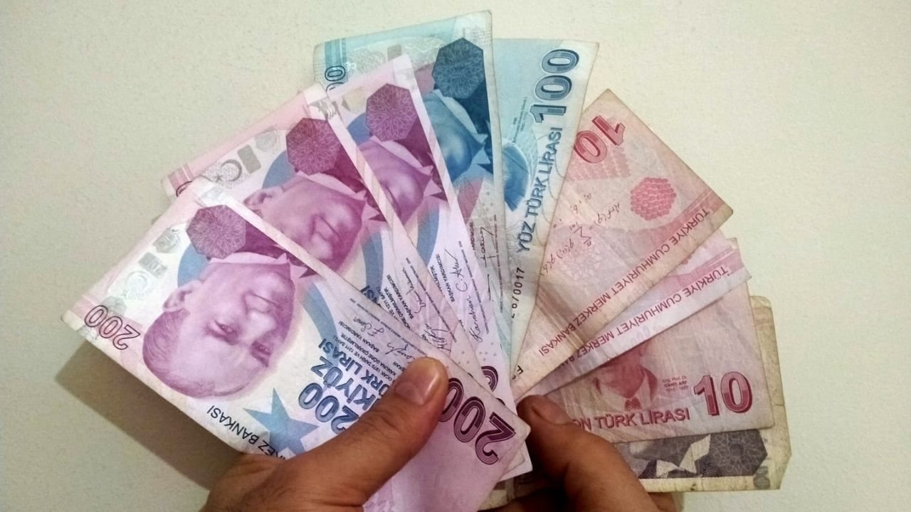 Memur Maaşları Nisan Da Eksiye Düştü Malatyahaber