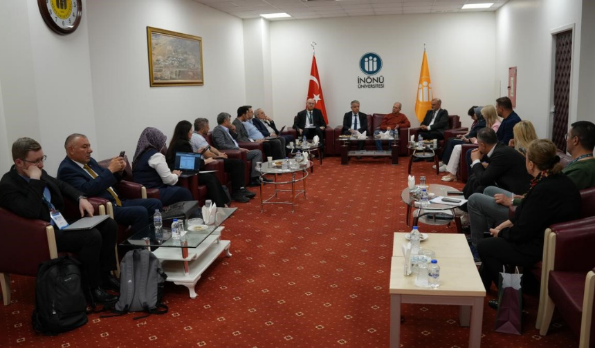 Türkiye Için Beka Alarmı! Doğurganlık Hızı Tehlikeli Eşiğin Altında (3)