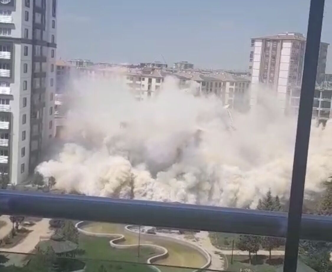 Bostanbaşı’ndaki O Sitede Korkulan Olmadı! Günlerdir Beklenen Yıkımda Yeni Yöntem (2)
