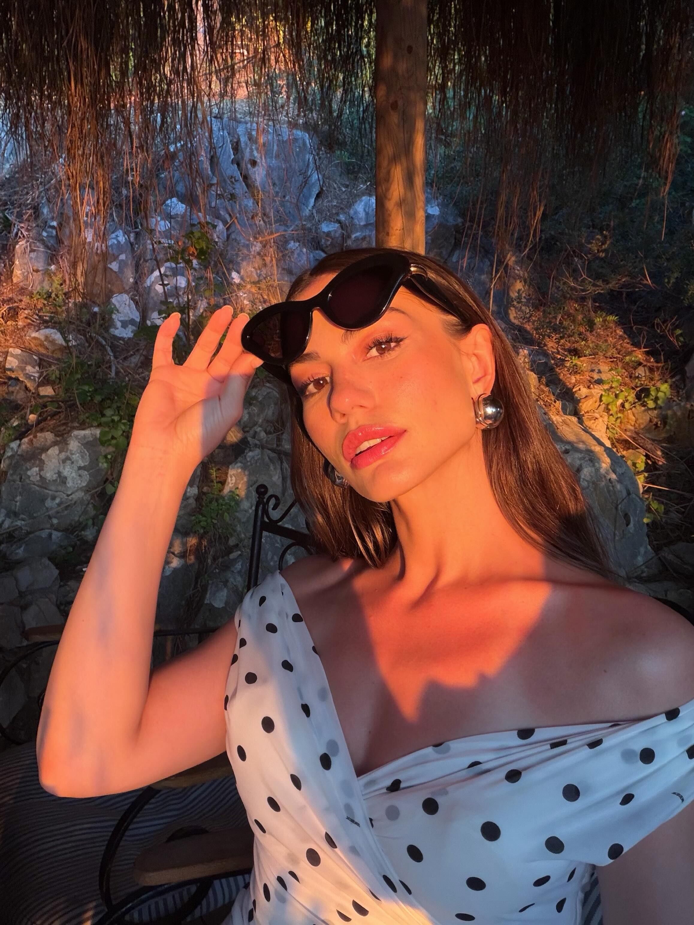 Demet Özdemir (37)