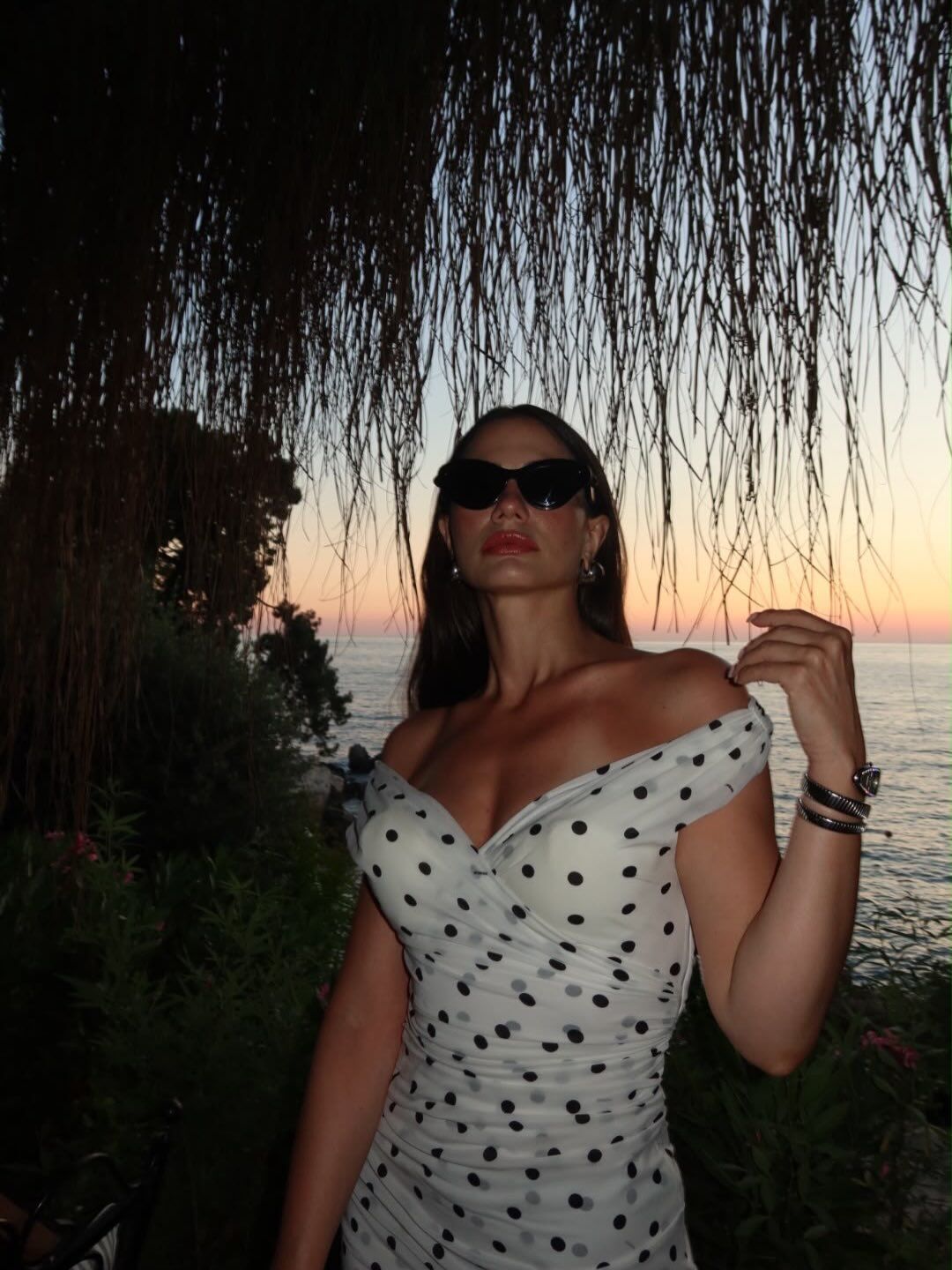 Demet Özdemir (38)