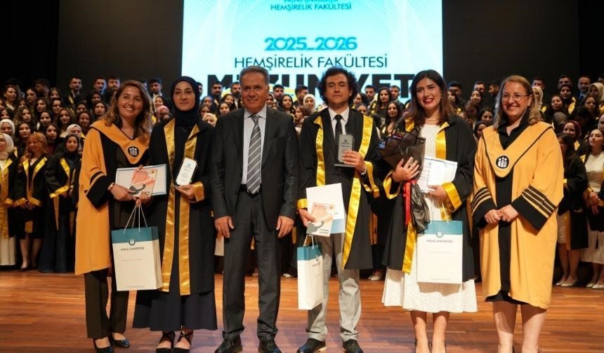 İnönü Üniversitesi’nde Hemşirelik Fakültesi Mezuniyet Töreni Yapıldı (3)