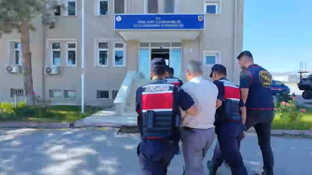 Jasat Malatya’da 8 Eve Bakın Yaptı Firariler Ve Cephanelikleri Ortaya Çıktı! (3) Malatyahaber