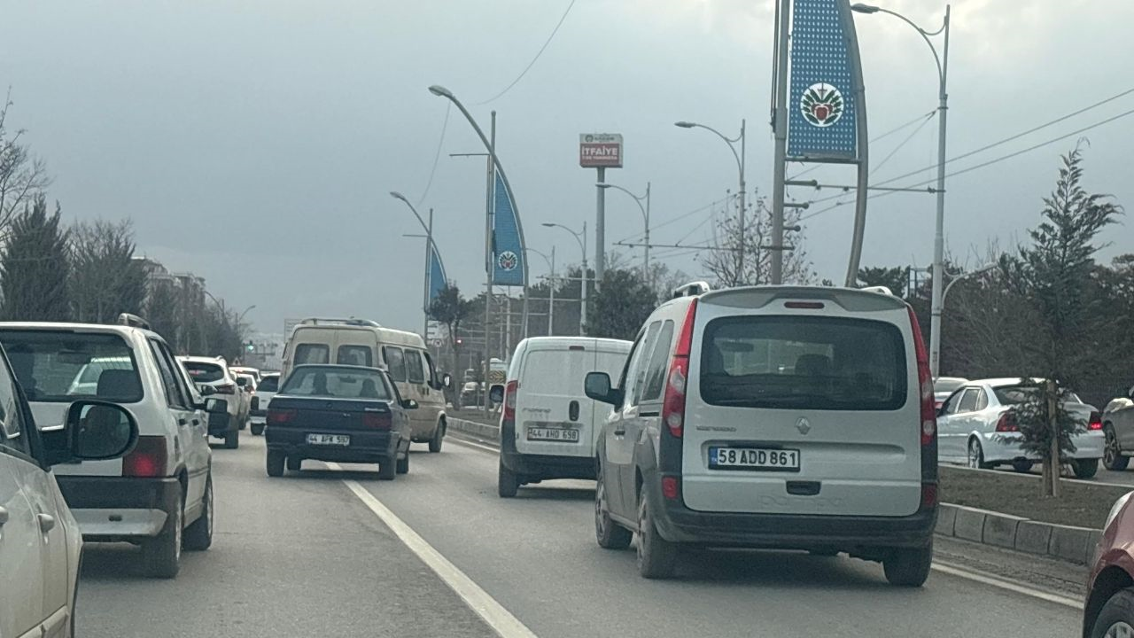 Malatya Yollarında En Çok Hangi Araç Var Otomobili Olanlar Bile Bu Listeyi Görünce Şaşırıyor! Malatyahaber