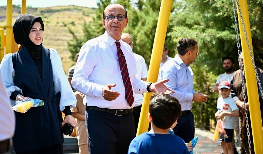 Malatya’da Bir Ilk Banazı'da Güneş Enerjili Park Açıldı (8)