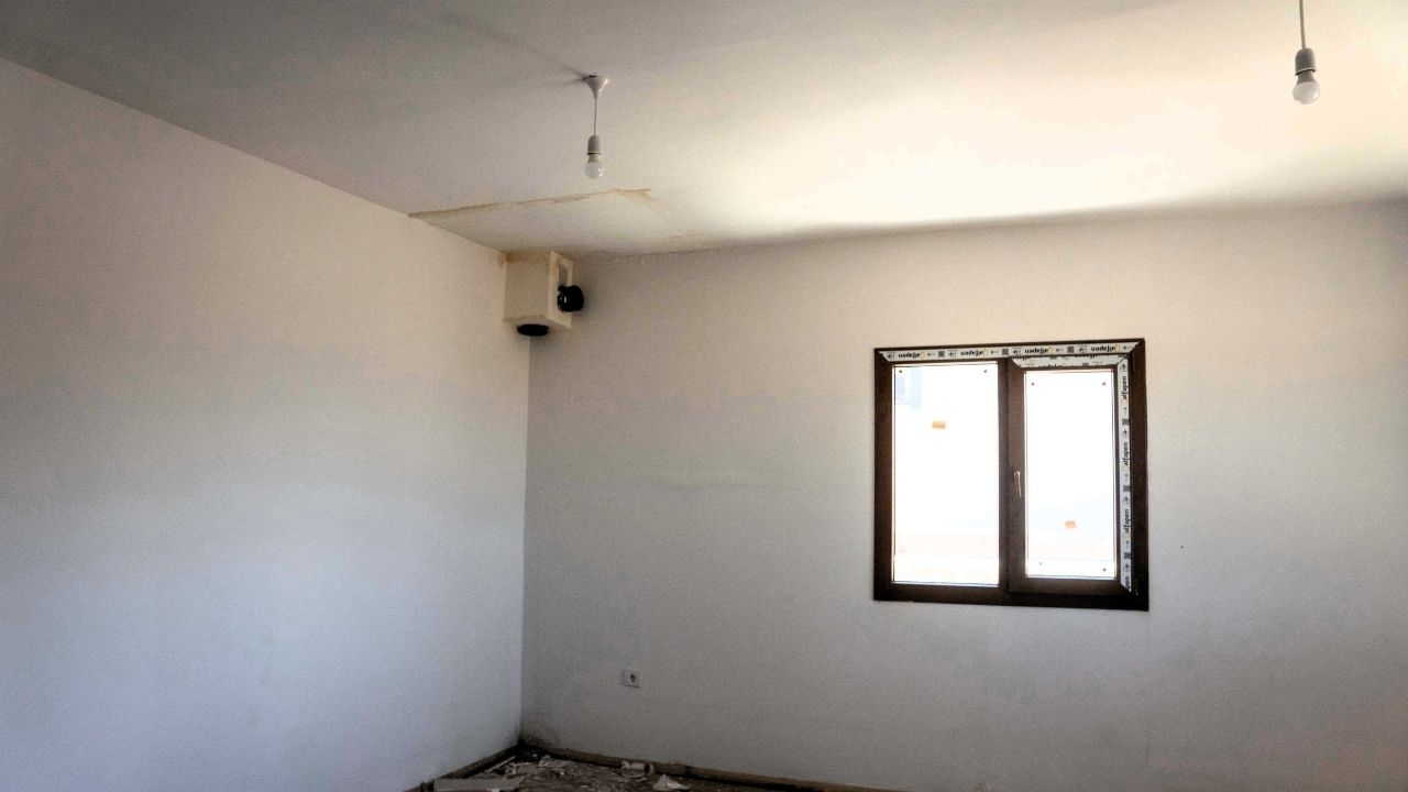 Malatya’da Depremzedelerin Isyanı! Teslim Edilmeyen Köy Konutları Çürümeye Mi Başladı (1) Malatyahaber