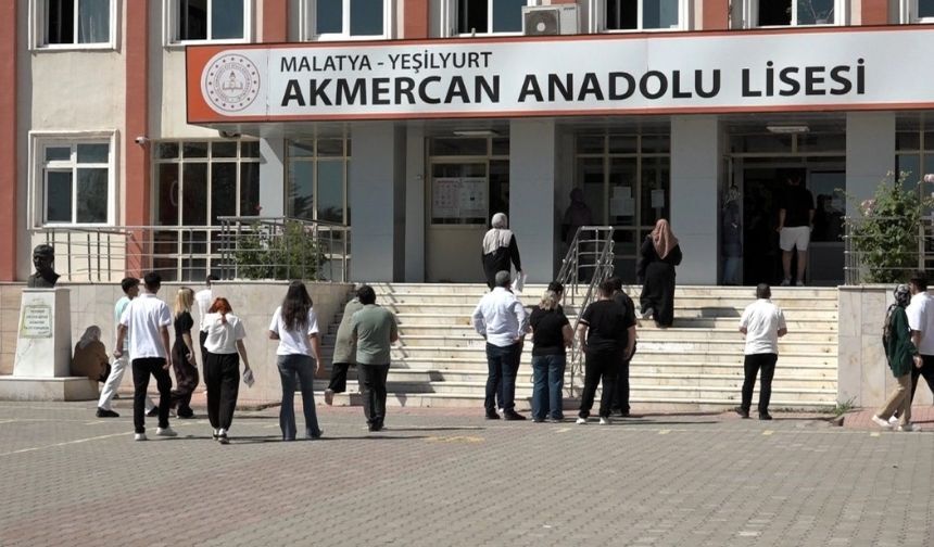 Malatya'da Yks Maratonu! 59 Bin Aday Için Zamanla Yarış Başladı (4)