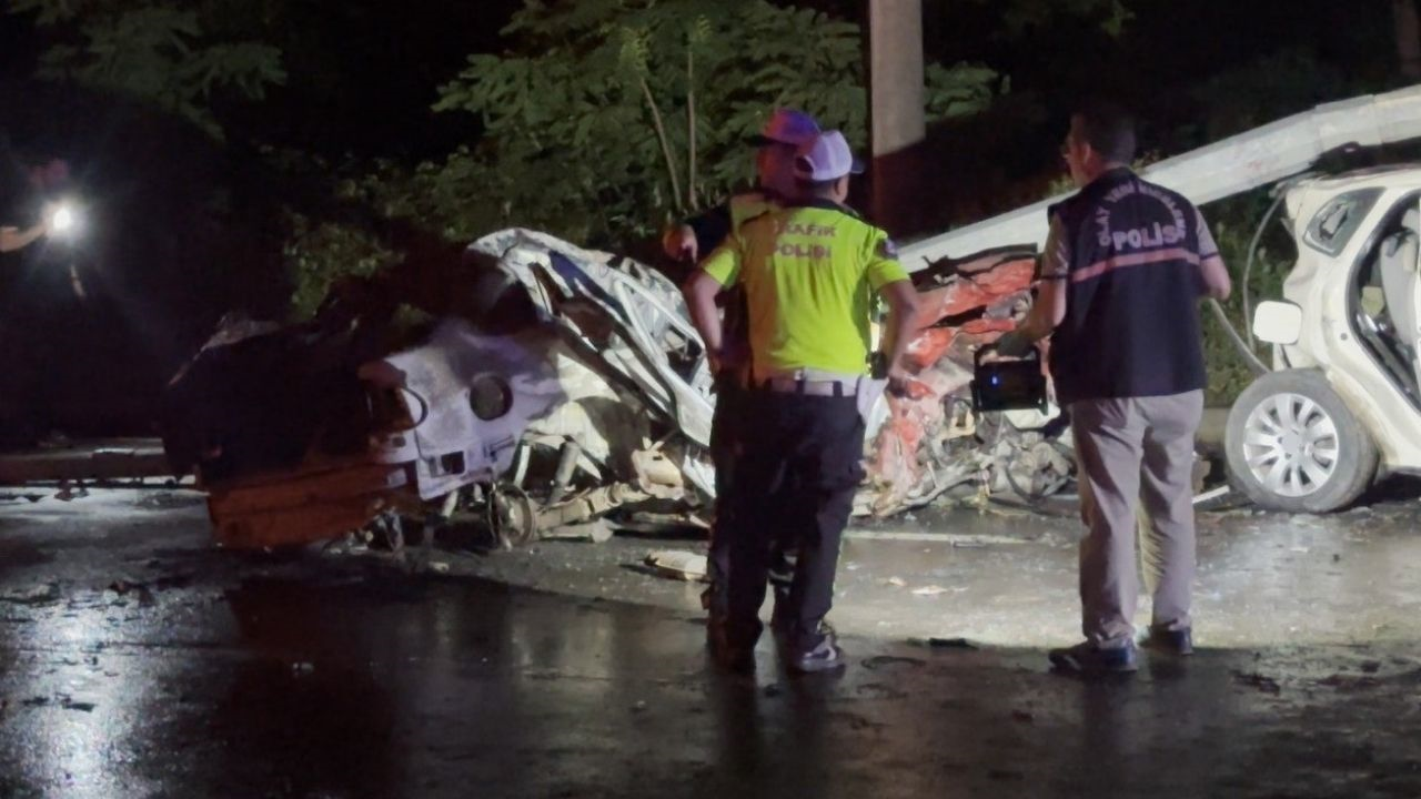 Rize’de Gece Saatlerinde Korkunç Kaza 3 Ölü, 4 Yaralı (2) Malatyahaber