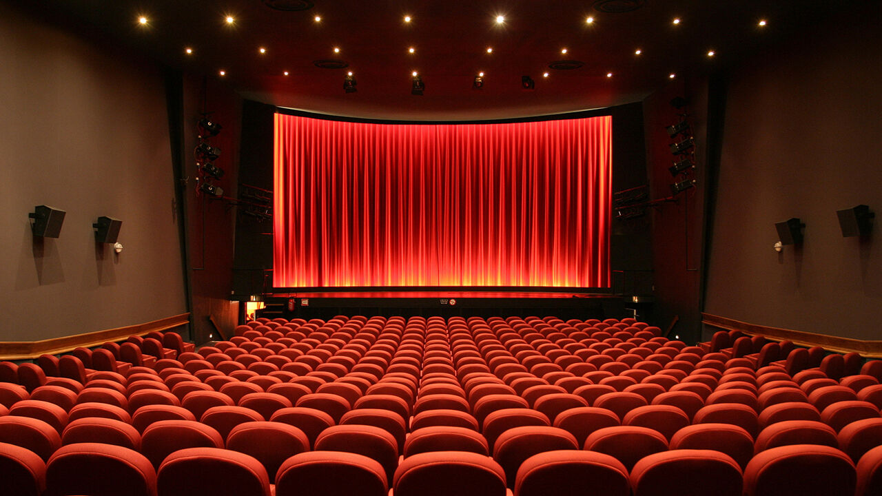 Sinema Salonu Manşet 1