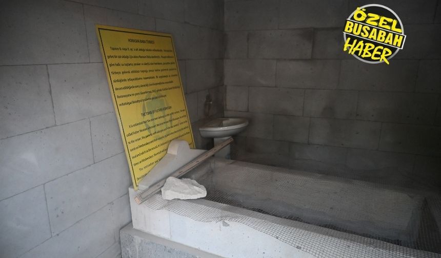 Tam 3 Hafta Süren Ritüel Malatya'da O Türbenin Toprağını Çamur Yapıp Bakın Ne Yapıyorlar! (2)