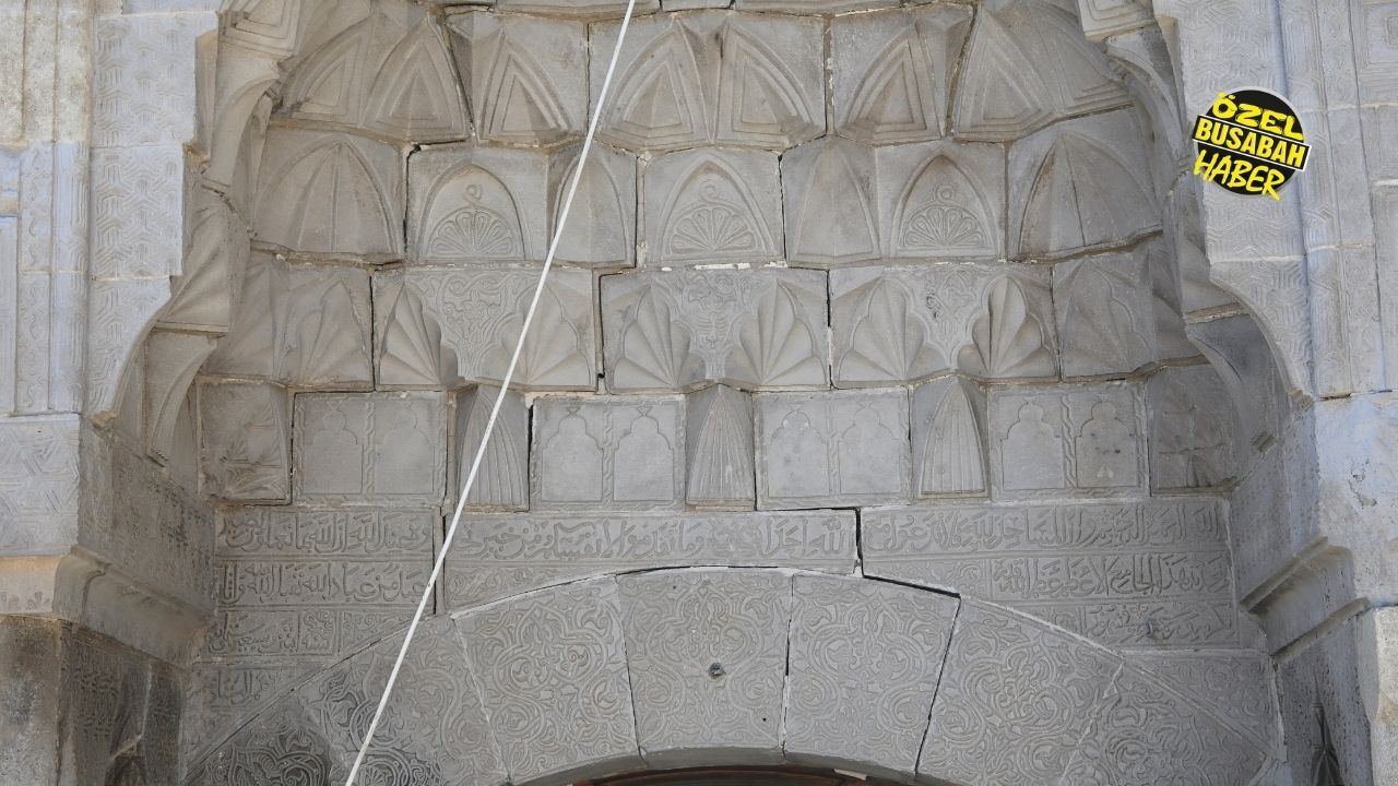 Anadolu'daki Tek Örneği Malatya’da Ayağa Kalkıyor! 800 Yıllık Ulu Camii'de Son Durum (11)