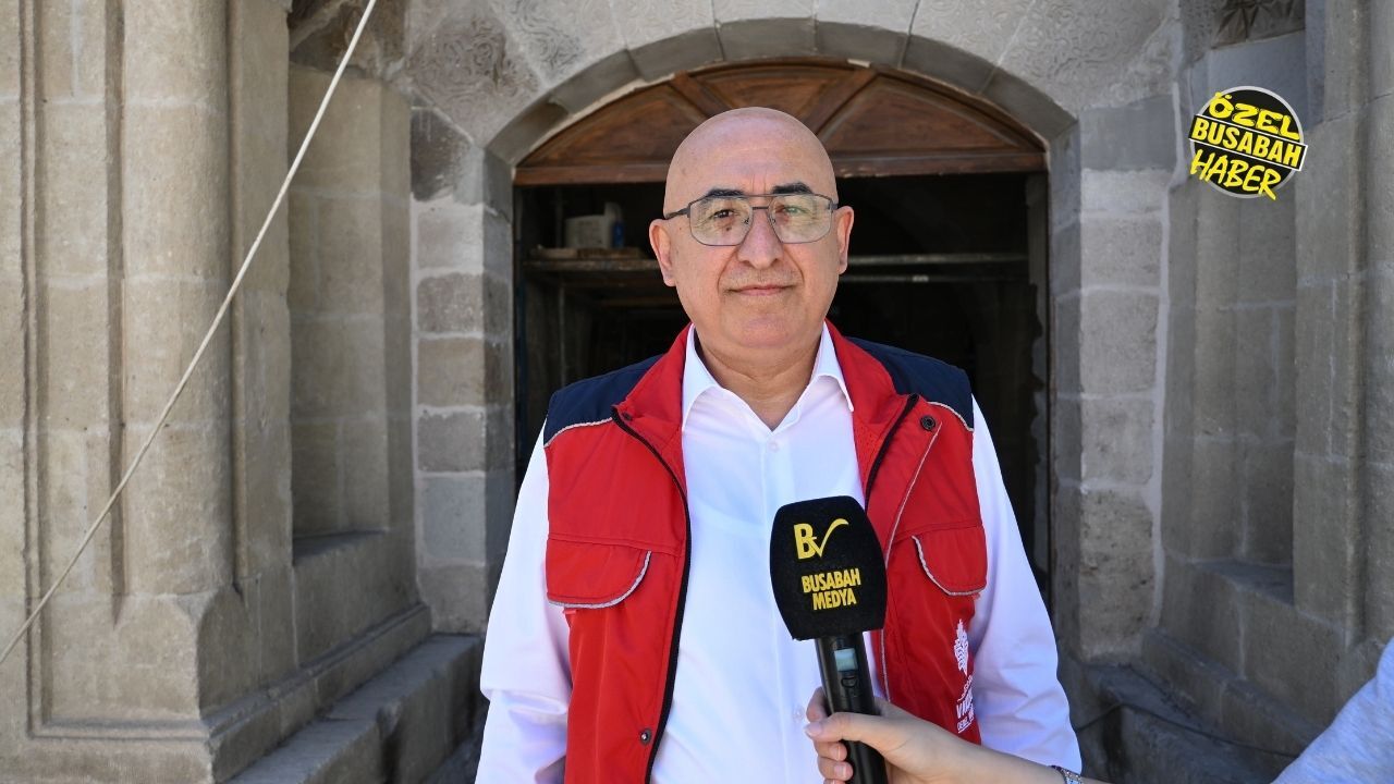 Anadolu'daki Tek Örneği Malatya’da Ayağa Kalkıyor! 800 Yıllık Ulu Camii'de Son Durum (6)