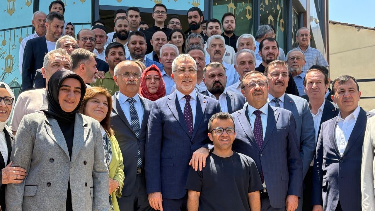 Bakan Işıkhan Suyu Sert, Insanı Mert Malatya’yı Yatırımlarla Büyüteceğiz (3)