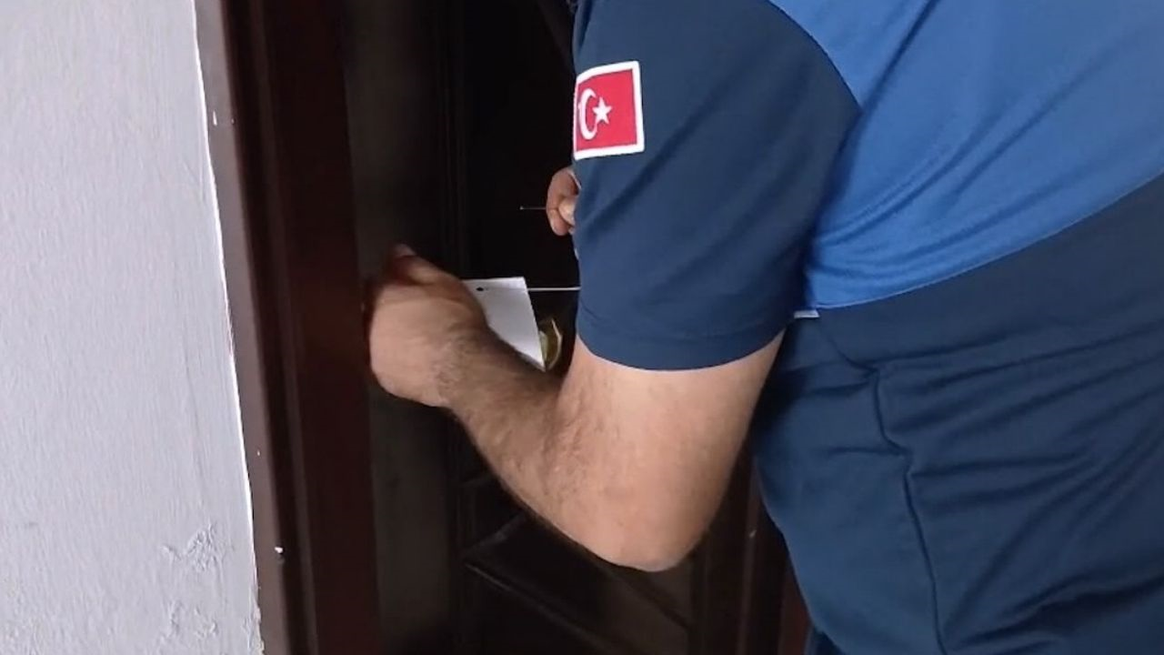 Battalgazi’de Şok Baskın! Kaymakamlık Talimatı Verdi, Kapısına Kilit Vuruldu (3) Malatyahaber
