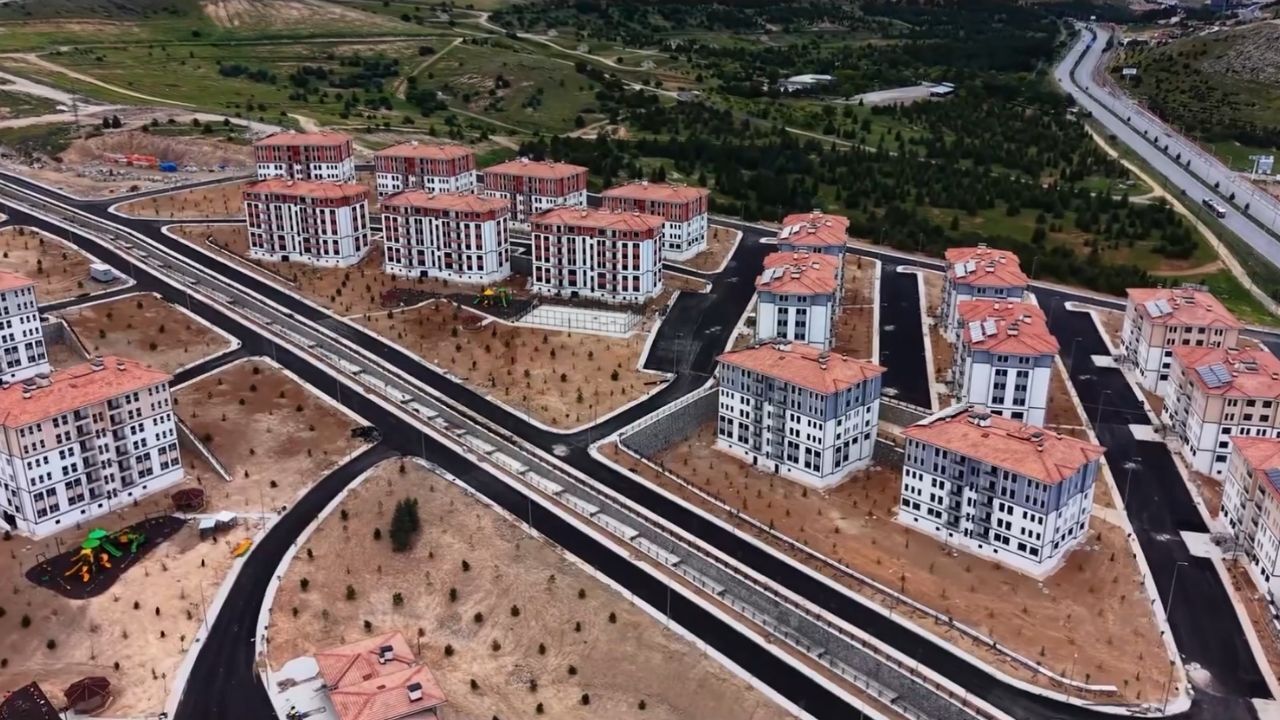 Çamurlu Akoğuz Konutları Yarın Teslim Ediliyor (3)