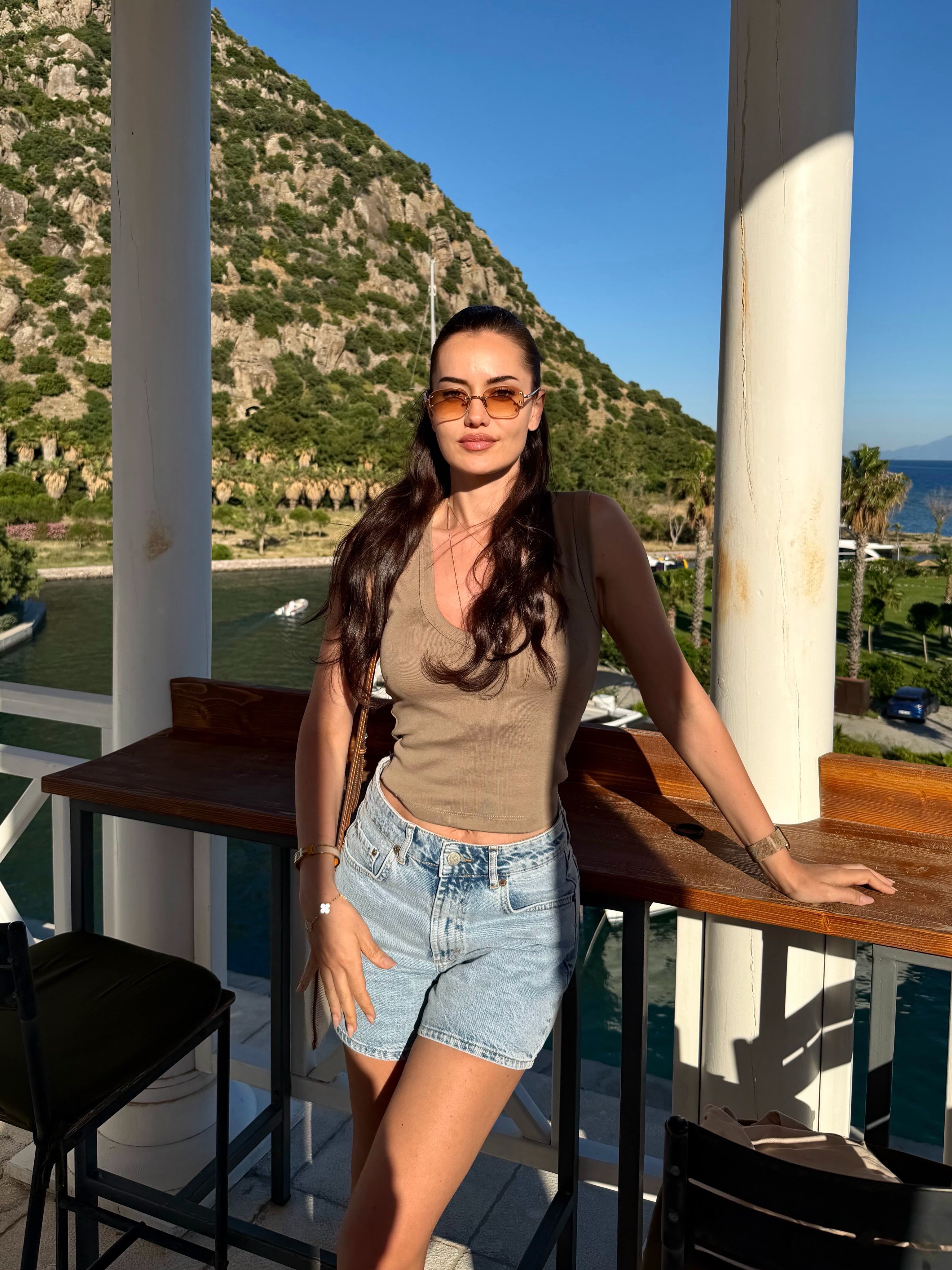 Fahriye Evcen Tatil 2026 (6)