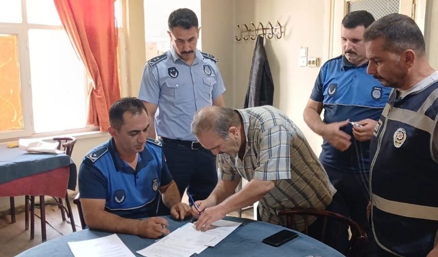 Malatya Battalgazi’de Kumar Baskını İlçe Genelinde Iş Yerlerine Mühür Vuruldu! (1)