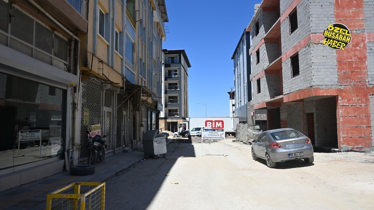 Malatya Niyazi Mahallesi'nde Dikkat Çeken Isyan Binalar Bitti, Belirsizlik Bitmedi (5)