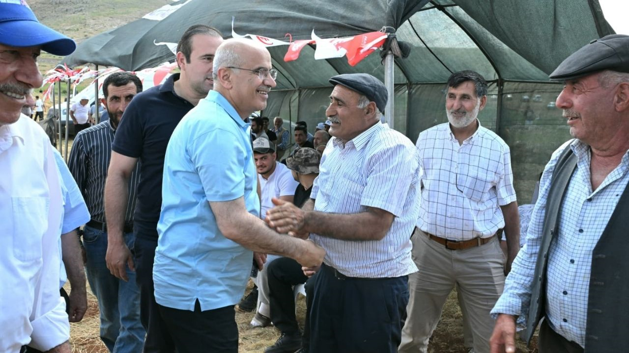 Malatya Yaylalarında Tarihi Buluşma! İki Devasa Aşiret Bir Araya Geldi (1) Malatyahaber