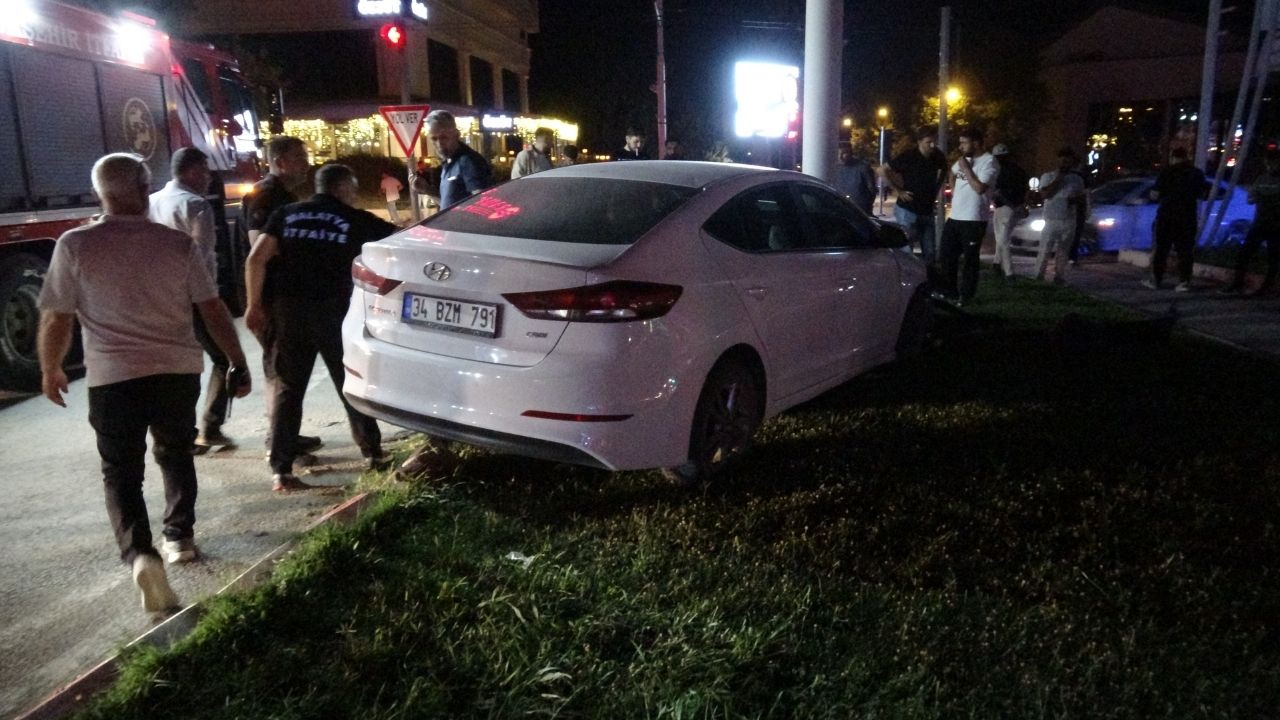 Malatya’da Akıl Almaz Olay! Kaza Yaptı, Ambulanstan Kaçıp Sır Oldu (2) Malatyahaber