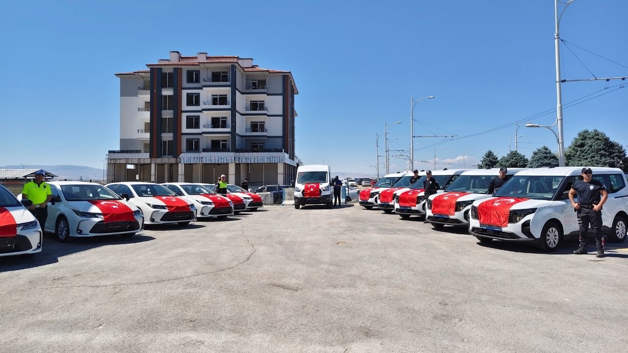 Malatya’da Çifte Gurur Hem Gönül Bağları Güçlendi Hem Emniyet Filosu Genişledi (10)