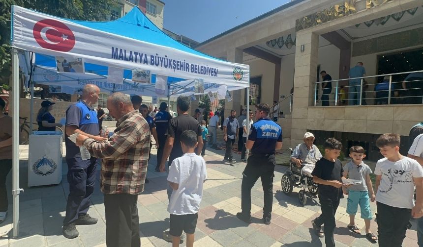 Malatya’da Dilencilere Karşı Farkındalık Seferberliği Cami Çıkışında Broşür Dağıtıldı (2)